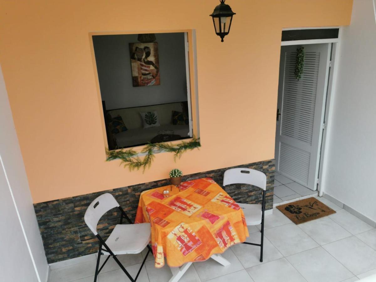 Appartamento Abri Papaye Riviere-Salee Esterno foto